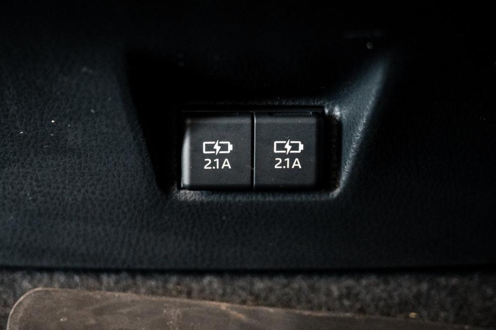 Toyota Camry VIII (XV70) Рестайлинг Оренбург  - изображение 46