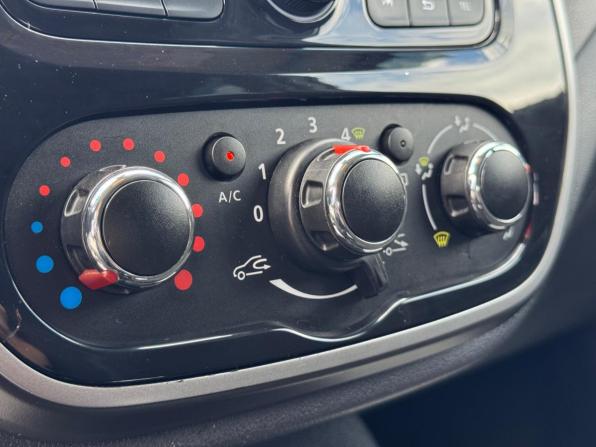Renault Kaptur I с пробегом 2018 года, цена 1 590 000 рублей, 145270 км, внедорожник, Автокод Объявления