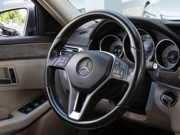 Mercedes-Benz E-Класс IV (W212 S212 C207) Рестайлинг с пробегом 2014 года, цена 1 899 000 рублей, 213419 км, седан, Автокод Объявления
