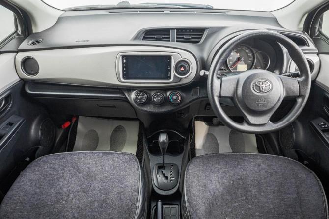 Toyota Vitz III (XP130) с пробегом 2013 года, цена 839 000 рублей, 123000 км, хэтчбек, Автокод Объявления