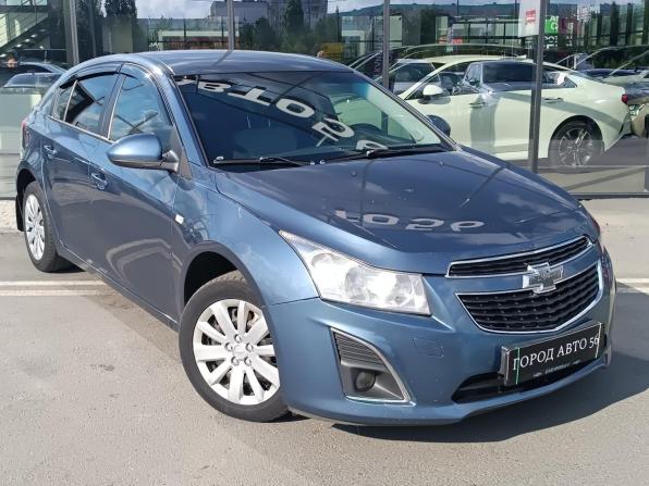 Chevrolet Cruze I Рестайлинг с пробегом 2013 года, цена 650 000 рублей, 175495 км, хэтчбек, Автокод Объявления