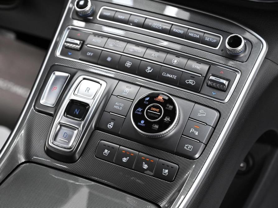 Hyundai Santa Fe IV Рестайлинг Москва  - изображение 11