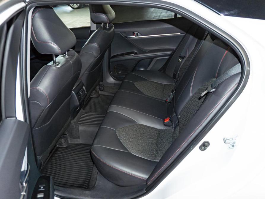 Toyota Camry VIII (XV70) Рестайлинг Санкт-Петербург  - изображение 11