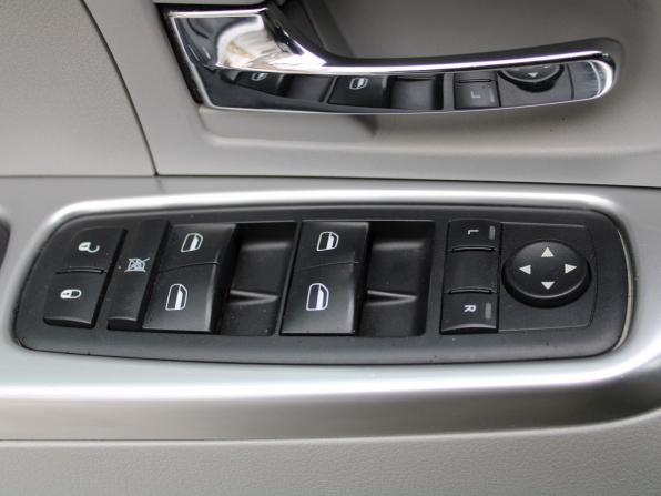 Jeep Cherokee IV (KK) с пробегом 2008 года, цена 818 000 рублей, 296442 км, внедорожник, Автокод Объявления
