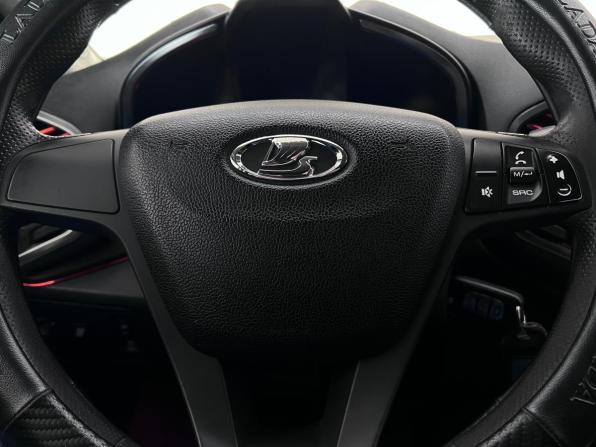 Lada (ВАЗ) XRAY I с пробегом 2017 года, цена 790 000 рублей, 276212 км, хэтчбек, Автокод Объявления