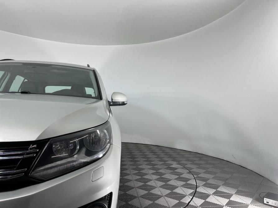 Volkswagen Tiguan I Рестайлинг Архангельск  - изображение 9