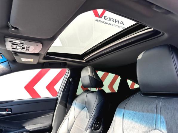 Toyota Avalon V с пробегом 2022 года, цена 3 790 000 рублей, 39844 км, седан, Автокод Объявления