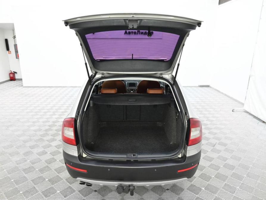 Skoda Octavia II (A5) Рестайлинг Москва  - изображение 13
