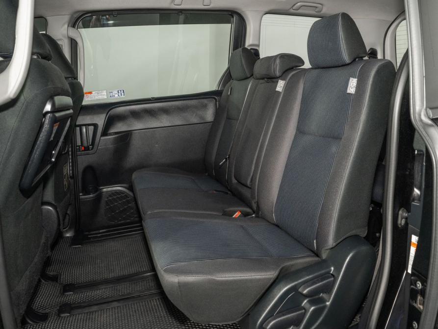 Toyota Noah III (R80) Рестайлинг Иркутск  - изображение 8