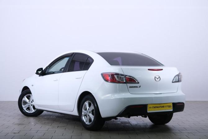 Mazda 3 II (BL) с пробегом 2011 года, цена 889 000 рублей, 153000 км, седан, Автокод Объявления