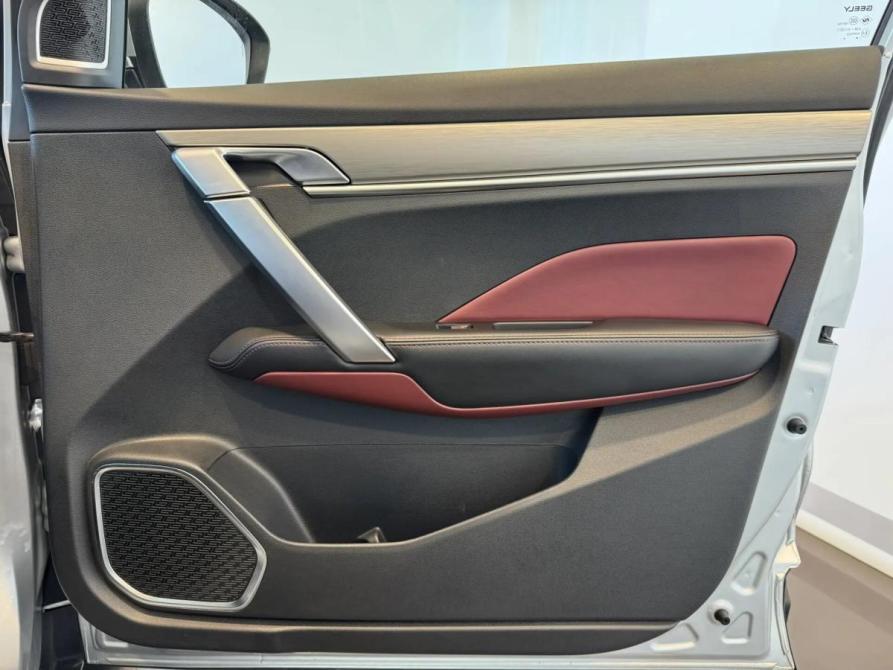 Geely Coolray I Подольск  - изображение 10