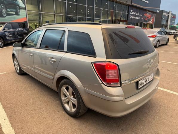 Opel Astra H Рестайлинг с пробегом 2008 года, цена 420 000 рублей, 293722 км, универсал, Автокод Объявления