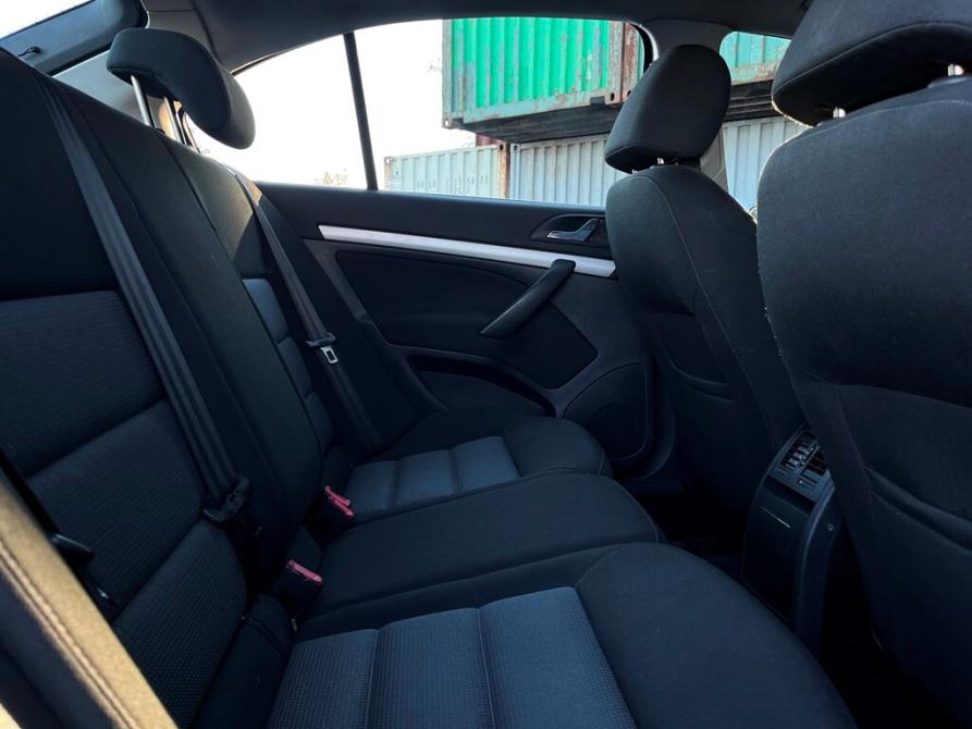 Skoda Octavia II (A5) Санкт-Петербург  - изображение 8