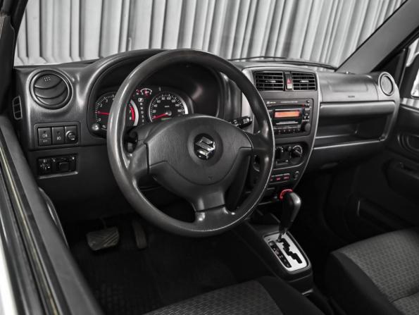 Suzuki Jimny III Рестайлинг 1 с пробегом 2006 года, цена 1 299 000 рублей, 62684 км, внедорожник, Автокод Объявления