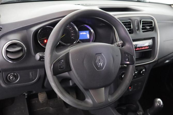 Renault Sandero II с пробегом 2018 года, цена 999 000 рублей, 111000 км, хэтчбек, Автокод Объявления