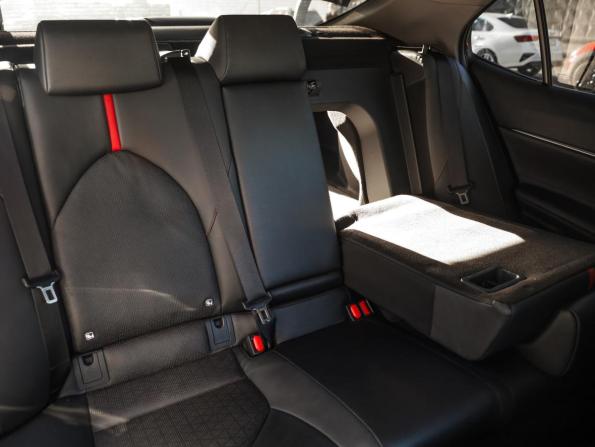 Toyota Camry VIII (XV70) Рестайлинг с пробегом 2021 года, цена 2 399 777 рублей, 223000 км, седан, Автокод Объявления