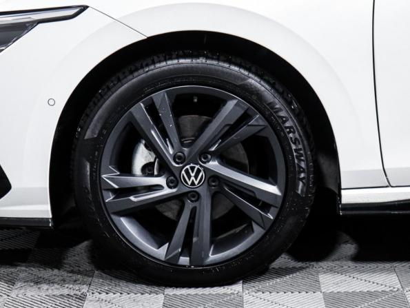 Volkswagen Golf VIII с пробегом 2021 года, цена 2 720 000 рублей, 39200 км, хэтчбек, Автокод Объявления