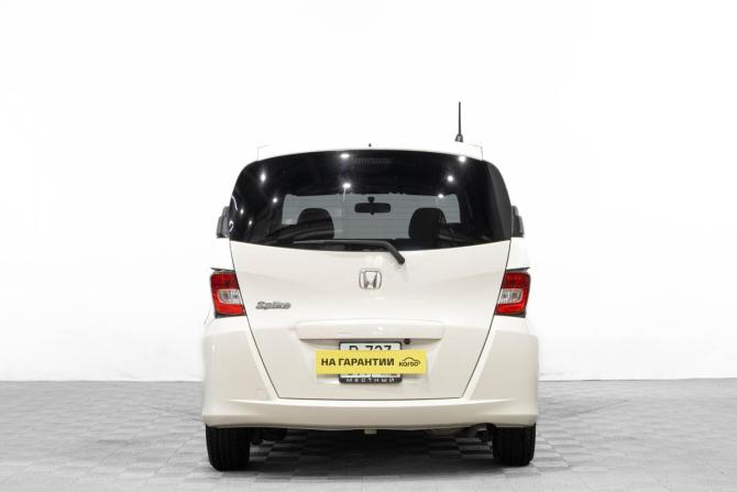 Honda Freed I с пробегом 2011 года, цена 999 000 рублей, 197000 км, компактвэн, Автокод Объявления