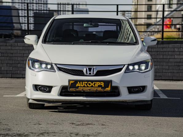 Honda Civic VIII Рестайлинг с пробегом 2011 года, цена 800 000 рублей, 276000 км, седан, Автокод Объявления
