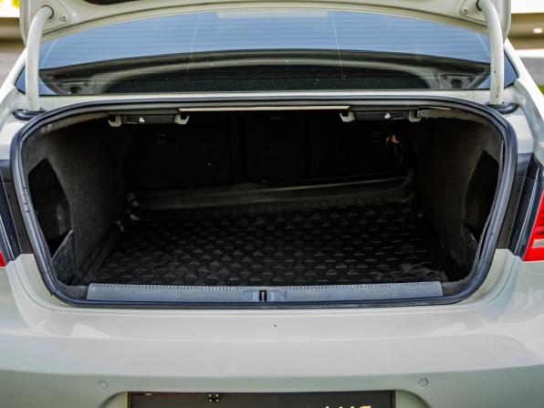 Volkswagen Passat B7 с пробегом 2011 года, цена 968 000 рублей, 287774 км, седан, Автокод Объявления