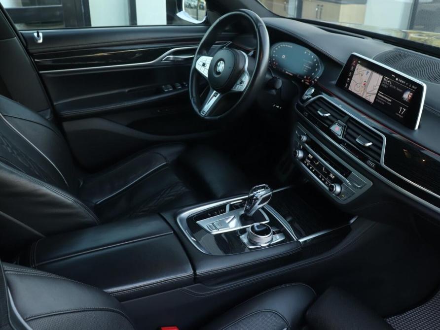 BMW 7 серии VI (G11/G12) Рестайлинг Казань  - изображение 6