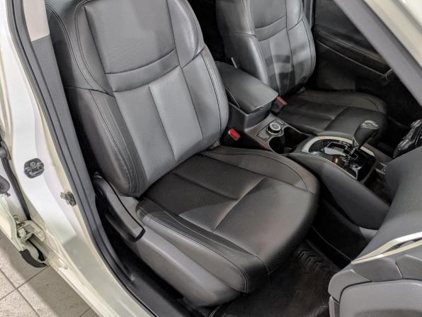Nissan Qashqai II с пробегом 2017 года, цена 1 990 000 рублей, 86950 км, внедорожник, Автокод Объявления