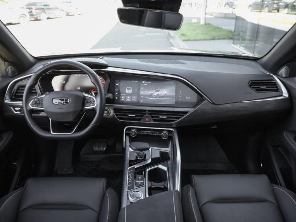 Geely Tugella I Рестайлинг с пробегом 2023 года, цена 3 219 000 рублей, 8232 км, внедорожник, Автокод Объявления