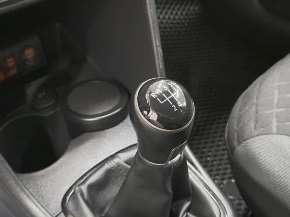 Volkswagen Polo V Рестайлинг с пробегом 2018 года, цена 1 060 000 рублей, 120230 км, седан, Автокод Объявления