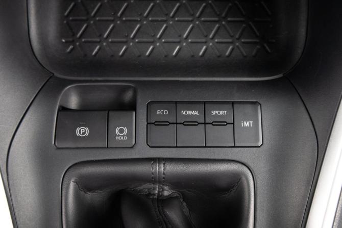Toyota RAV4 V (XA50) с пробегом 2020 года, цена 2 899 000 рублей, 90000 км, внедорожник, Автокод Объявления