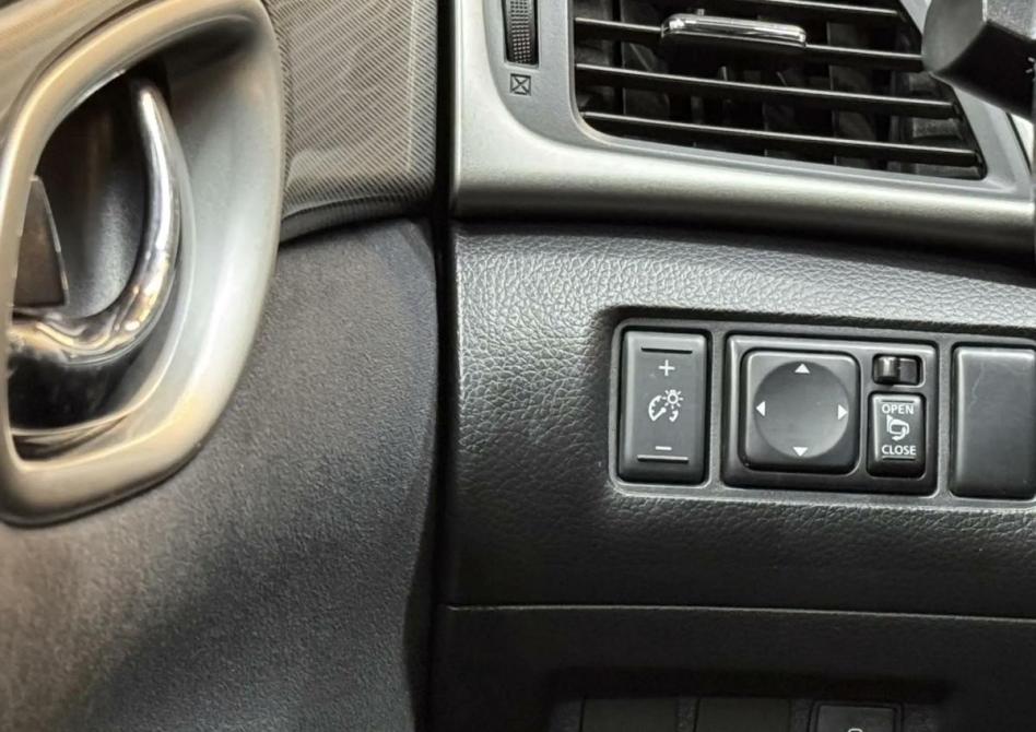 Nissan Tiida II Красноярск  - изображение 12