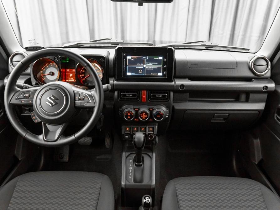 Suzuki Jimny IV Москва  - изображение 8
