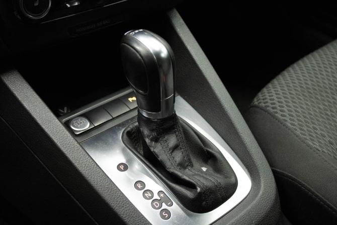 Volkswagen Jetta VI с пробегом 2011 года, цена 959 000 рублей, 186631 км, седан, Автокод Объявления