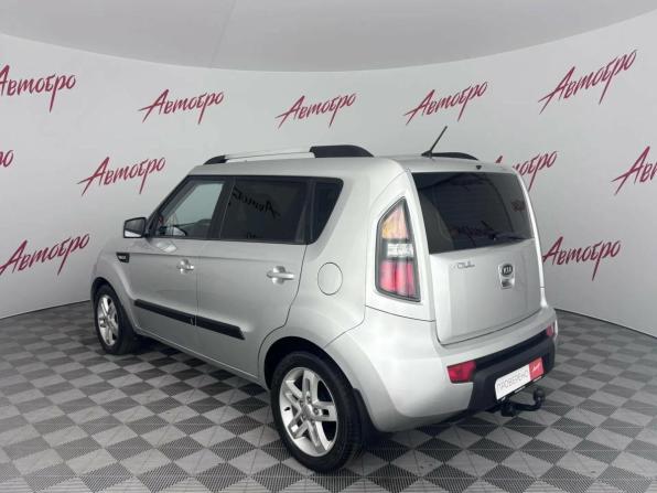 Kia Soul I с пробегом 2011 года, цена 915 000 рублей, 135594 км, хэтчбек, Автокод Объявления