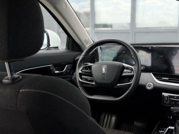 FAW Bestune B70 I с пробегом 2023 года, цена 1 390 000 рублей, 35000 км, лифтбек, Автокод Объявления
