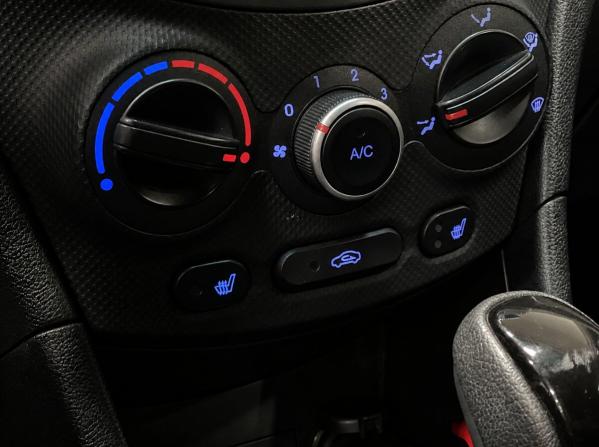 Hyundai Solaris I Рестайлинг с пробегом 2014 года, цена 980 000 рублей, 152902 км, хэтчбек, Автокод Объявления