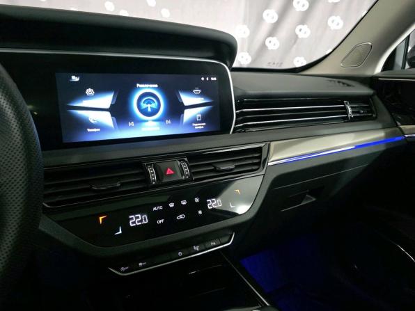 Hongqi HS5 I Рестайлинг с пробегом 2024 года, цена 2 845 000 рублей, 44401 км, внедорожник, Автокод Объявления