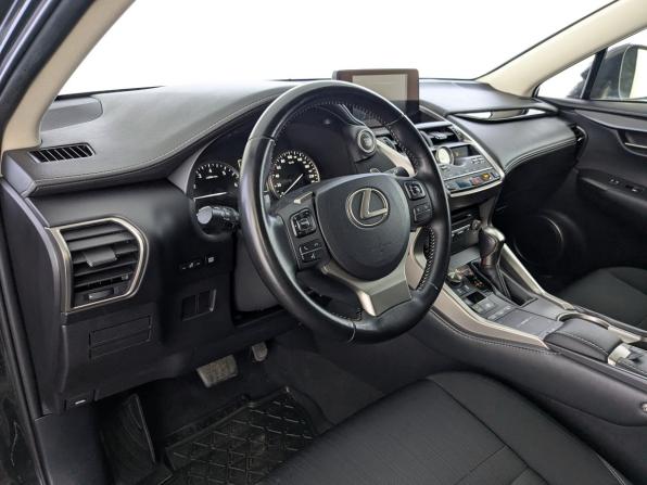 Lexus NX I Рестайлинг с пробегом 2020 года, цена 3 350 000 рублей, 135995 км, внедорожник, Автокод Объявления