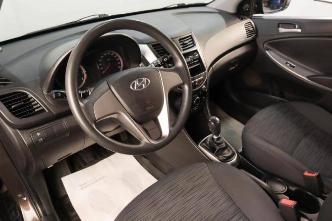 Hyundai Solaris I Рестайлинг с пробегом 2015 года, цена 859 000 рублей, 194000 км, хэтчбек, Автокод Объявления