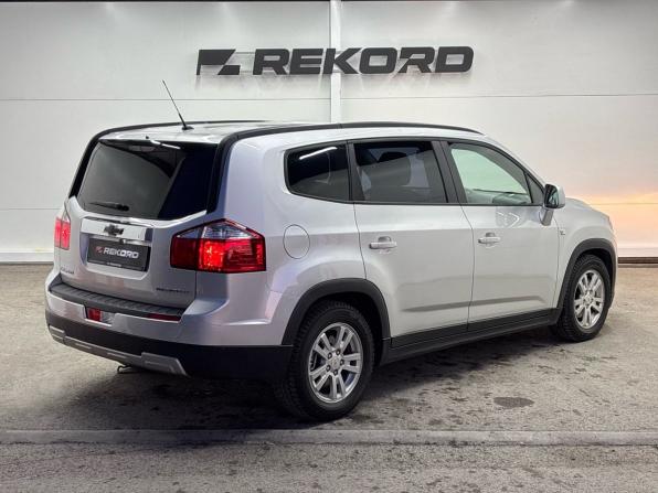 Chevrolet Orlando I с пробегом 2012 года, цена 850 000 рублей, 280208 км, компактвэн, Автокод Объявления