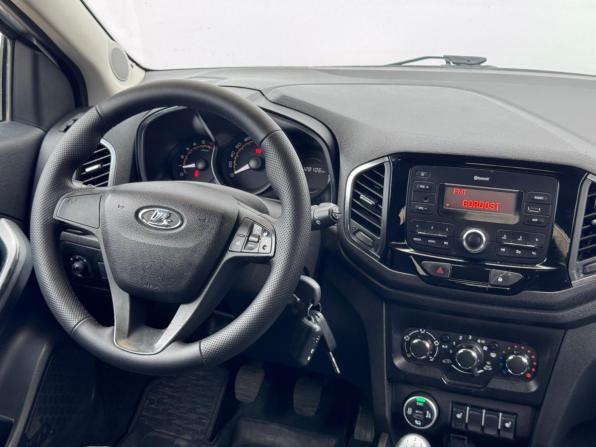 Lada (ВАЗ) XRAY I с пробегом 2018 года, цена 940 000 рублей, 128075 км, хэтчбек, Автокод Объявления
