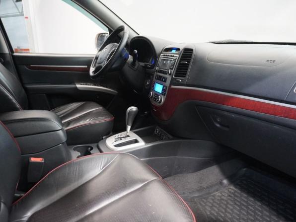 Hyundai Santa Fe II с пробегом 2009 года, цена 1 025 000 рублей, 227127 км, внедорожник, Автокод Объявления