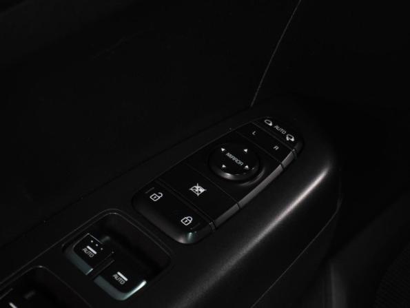 Kia Sportage IV с пробегом 2018 года, цена 1 749 000 рублей, 188785 км, внедорожник, Автокод Объявления