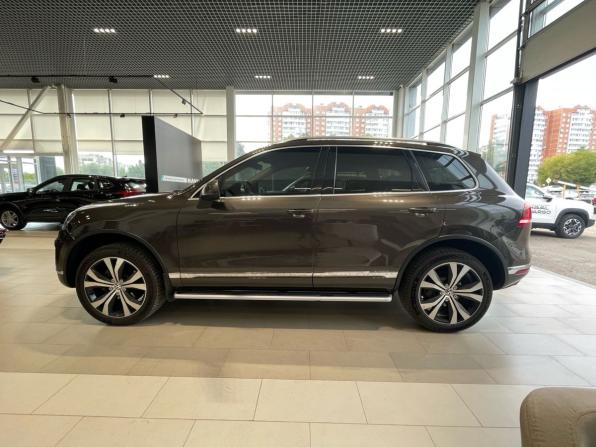 Volkswagen Touareg II Рестайлинг с пробегом 2014 года, цена 2 476 000 рублей, 191450 км, внедорожник, Автокод Объявления